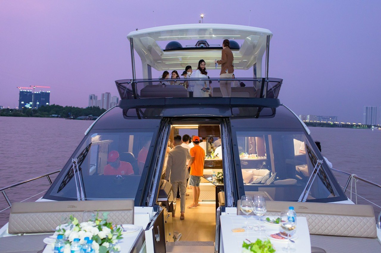 Sự xa hoa, sang trọng của du thuyền cao cấp